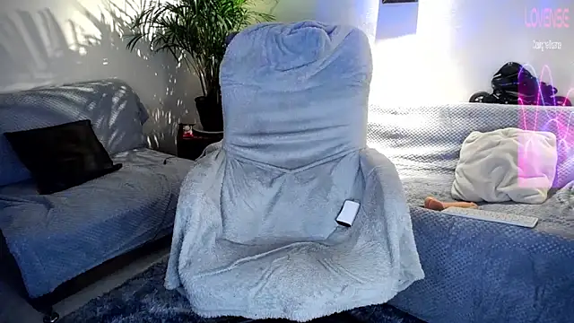 tiancam (M twink) - cum shot