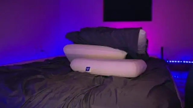 mcklister_kinky_feets