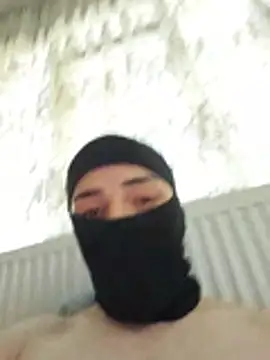 Uguli282 webcam