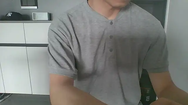 nole_china7 (Ask my age) - talk / fun / cum