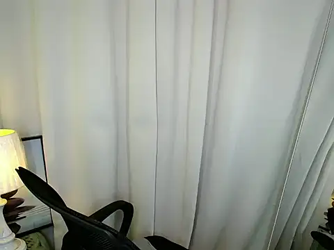 TsCyra_foxxx webcam