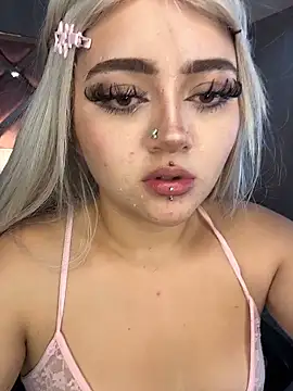 lya_nekko_ webcam