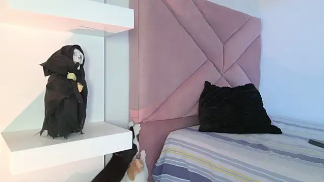 eva_sin18 live cam on StripChat
