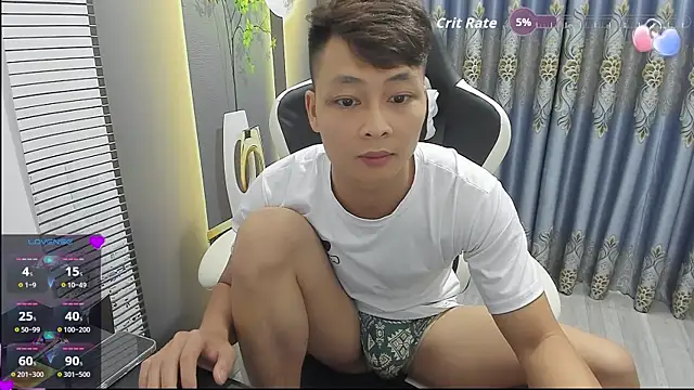 Naughty___asian webcam