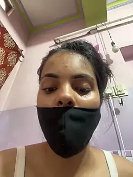 Sandhya_77 webcam