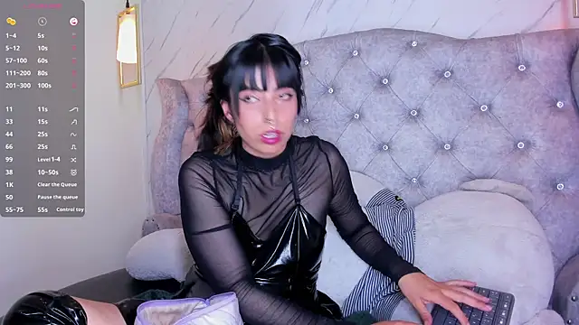 Alice_Laurentt webcam