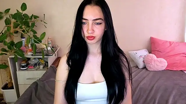 wildkittenx_ (F teen) - blowjob