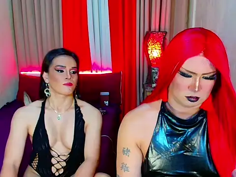 Wildest_Slave_Huntress webcam