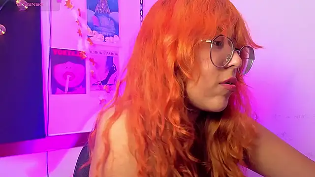 _Moon_Johnson live cam on StripChat
