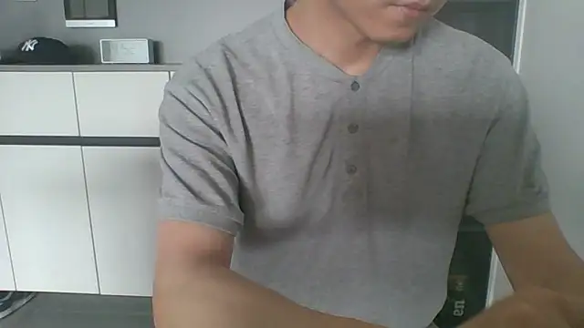 nole_china7 (Ask my age) - talk / fun / cum