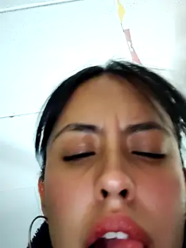Queen_Ashly webcam