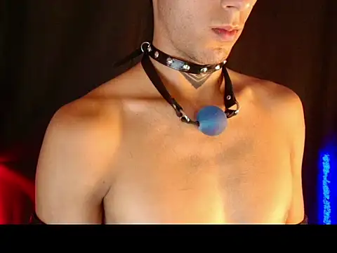 dark_men1 webcam