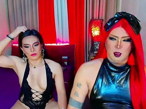 Wildest_Slave_Huntress webcam