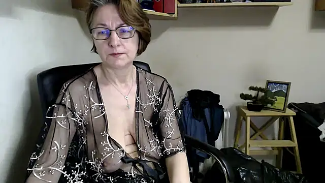 katemodel webcam