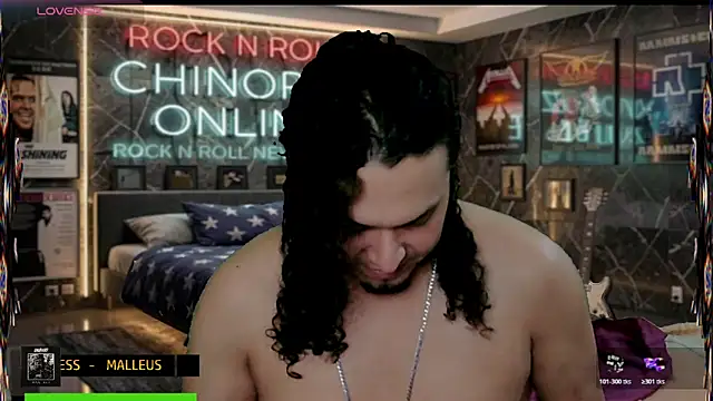 chino_roz live cam on StripChat