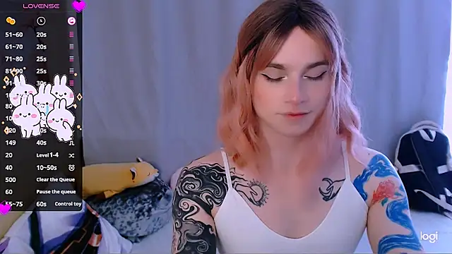 Alice_Hells webcam