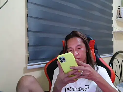 ashelyxyn69xx webcam