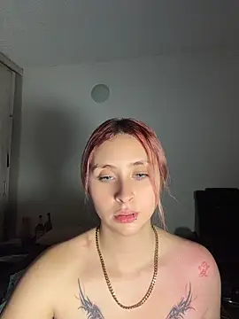 sophia_luxxx - Sophia_LuxxX's free webcam - UK Sex Cams