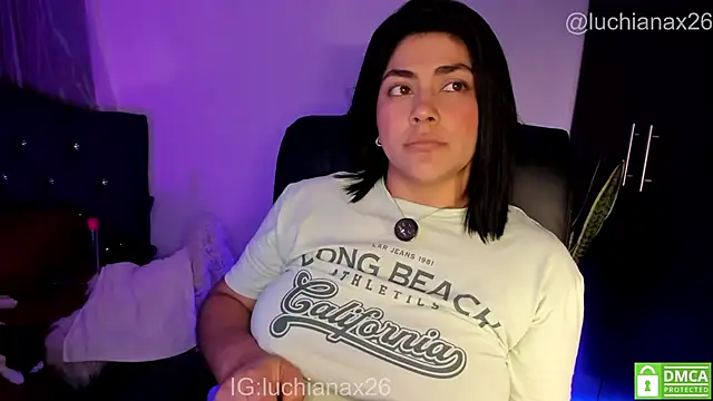 lucy26_ webcam