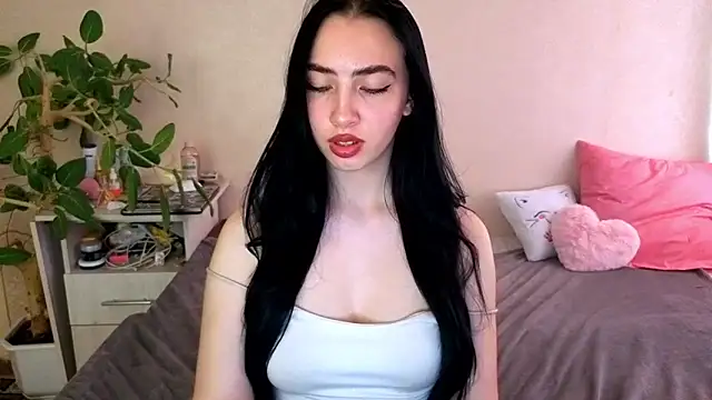 WildKittenX_ webcam