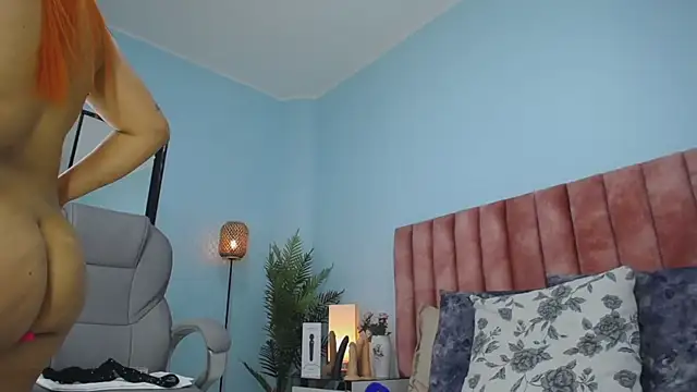 nana_levy webcam