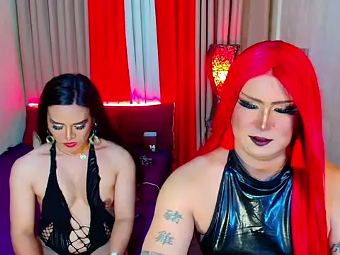 Wildest_Slave_Huntress webcam