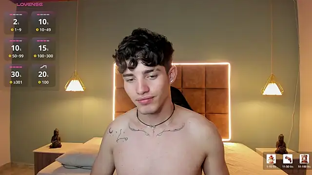 AlejooTwink live sex cam