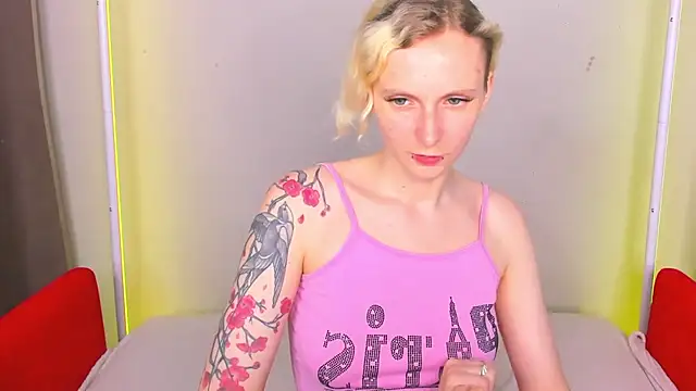 LikiLips