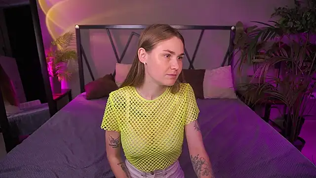 AriaMayfield live sex cam