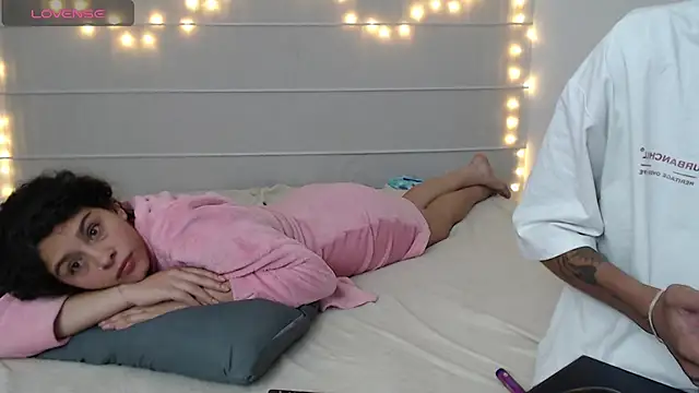 sarabubbie (Ask my age) - Blowjob