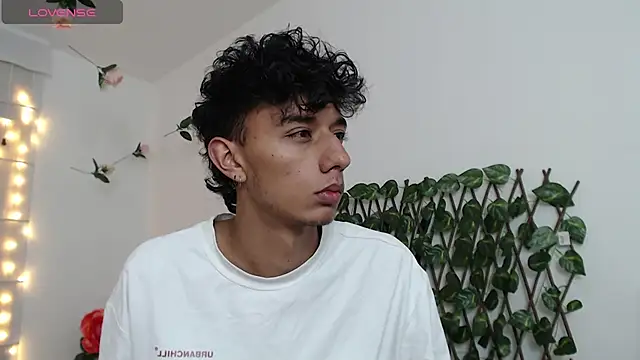 sarabubbie (Ask my age) - Blowjob