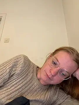 jannis1992 (F young) - Supries me use menu