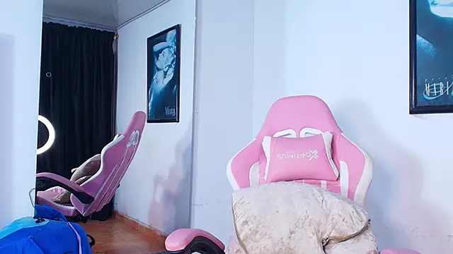 GraceWallace_ webcam