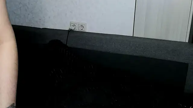 Dark_Moni webcam
