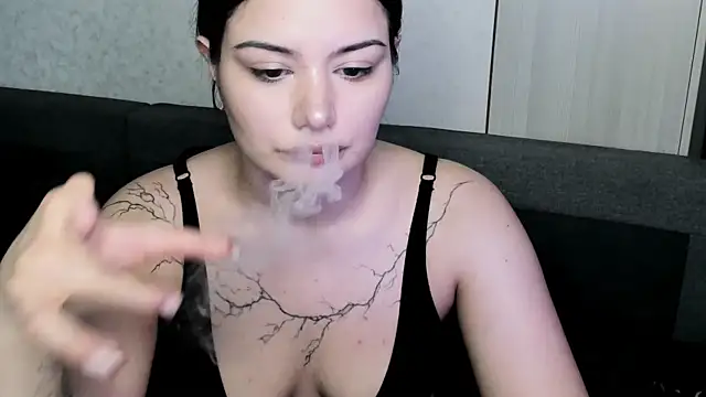 Dark_Moni webcam