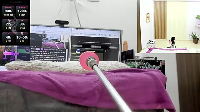 Paulina_Davis_ webcam