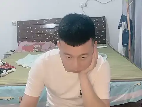 zzj_4718 webcam