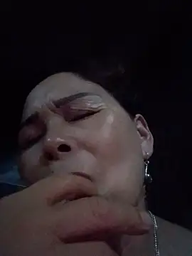 Kiki_sexyy webcam