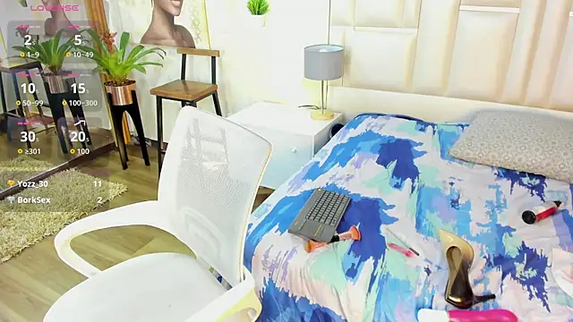 Vivi_Wollds webcam