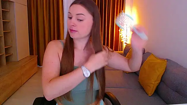 mia_bloomy webcam