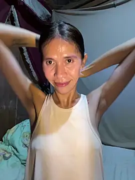 LoveRUBY143 webcam