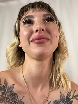 TeaseBabeXXX webcam