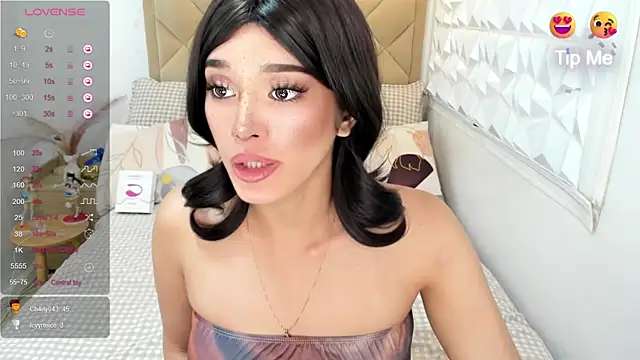 TsHeartXxx webcam
