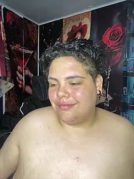 Hailey_Curvy webcam