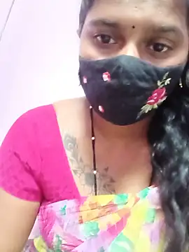 CuteDevilAnu webcam