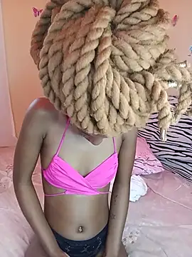 SaInTsUgAr webcam