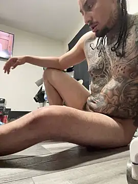 Longmoney444 webcam