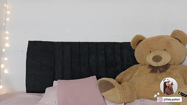 Natashaparker__ webcam