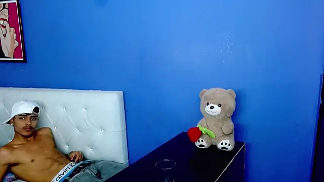 Angel_foxc13 webcam