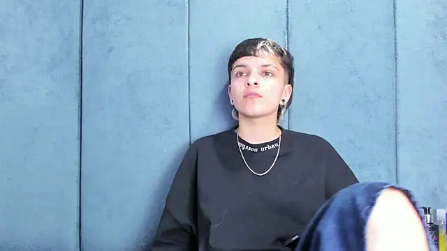 Megan_Thompson_ webcam